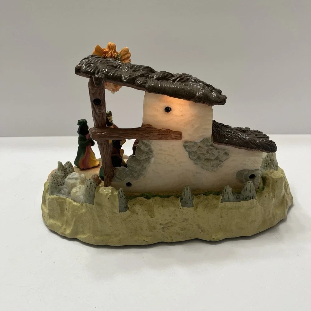 Vintage GEMMY Nativity Scene Light Up Musically Narrated Birth Jesus Christmas